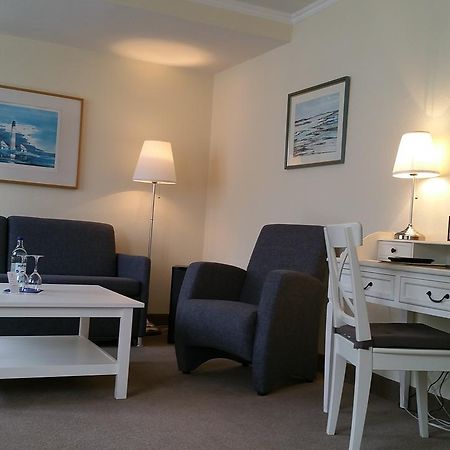 Clausen Hotell Westerland Exteriör bild