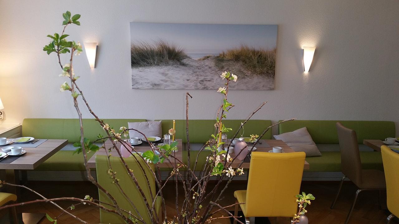 Clausen Hotell Westerland Exteriör bild