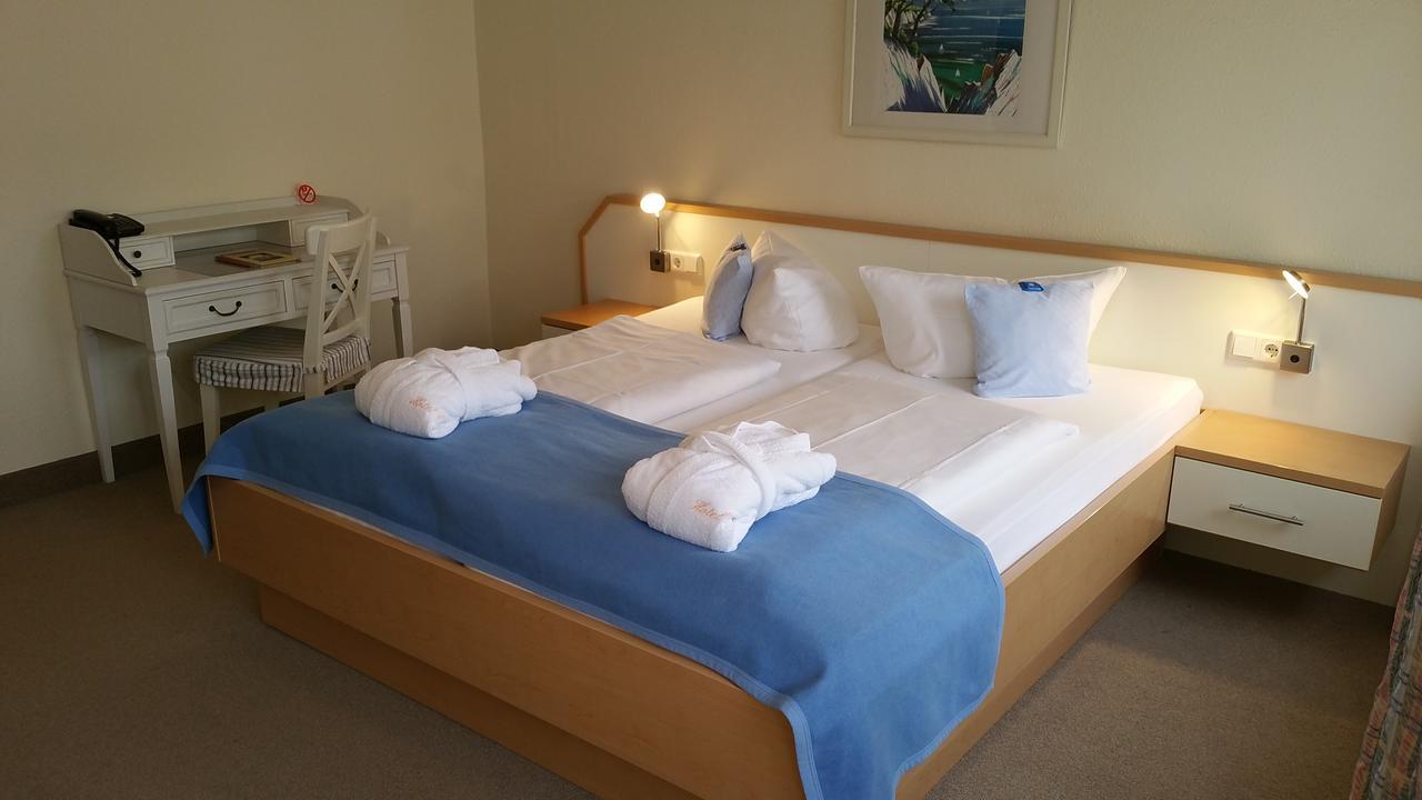 Clausen Hotell Westerland Exteriör bild