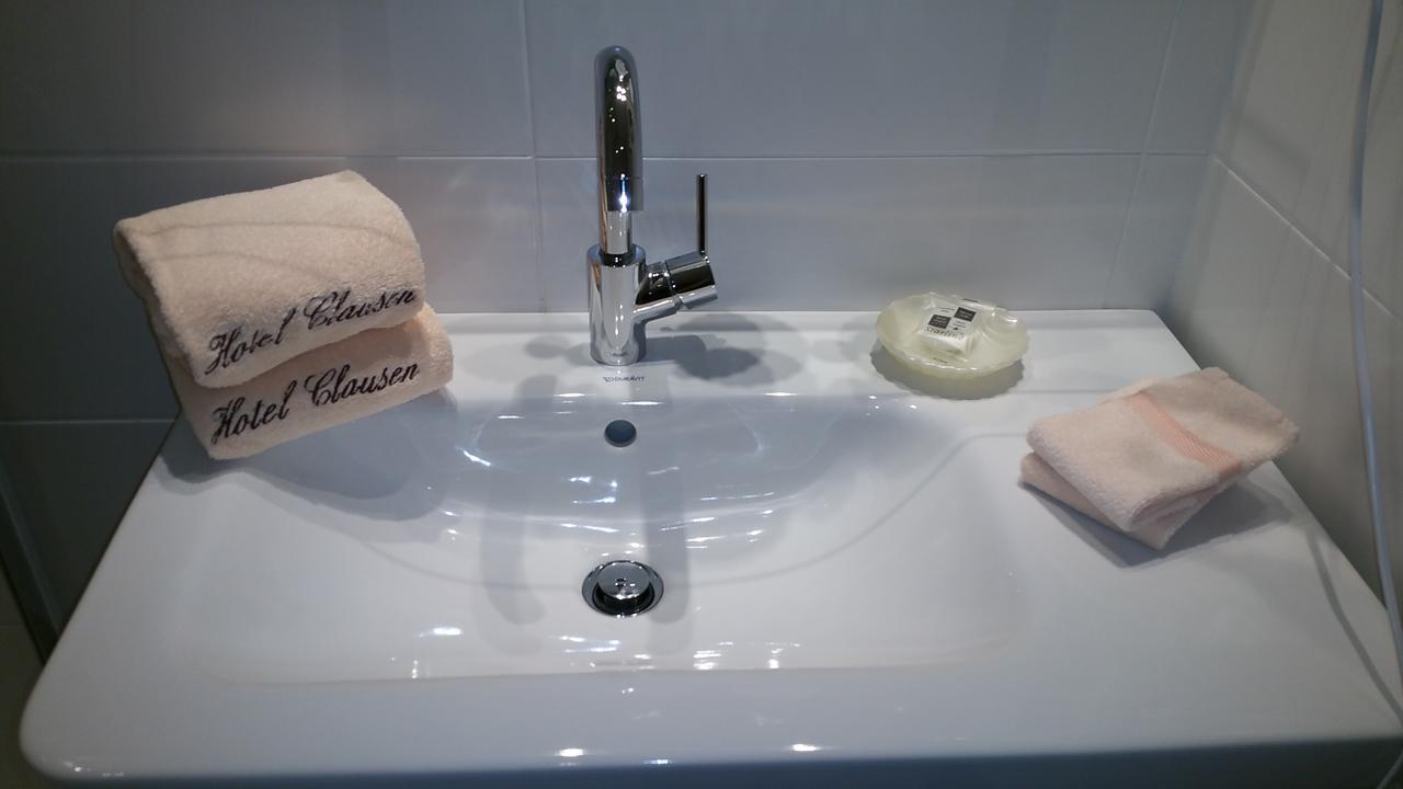 Clausen Hotell Westerland Exteriör bild