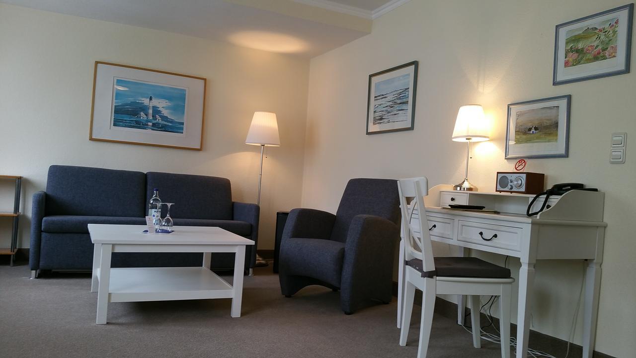 Clausen Hotell Westerland Exteriör bild