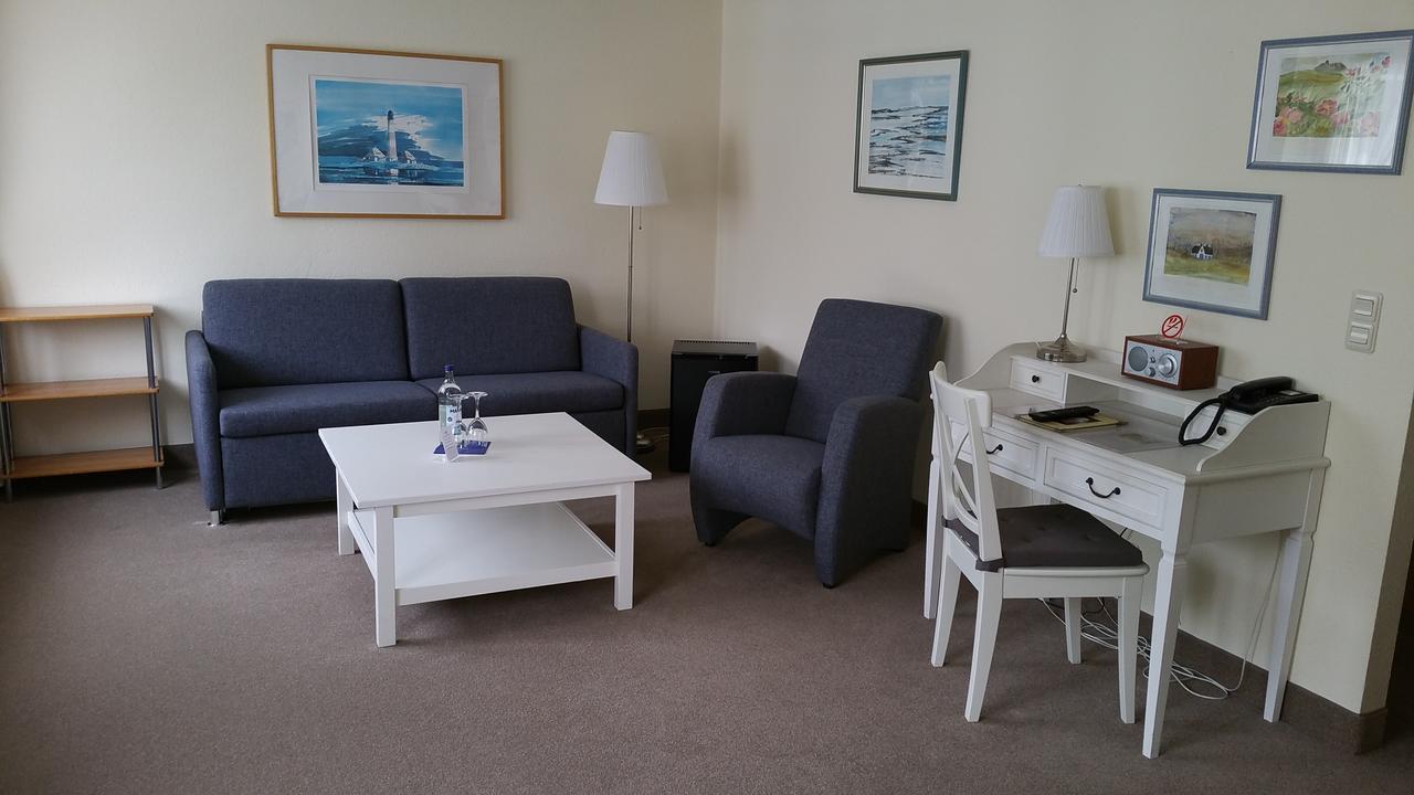 Clausen Hotell Westerland Exteriör bild